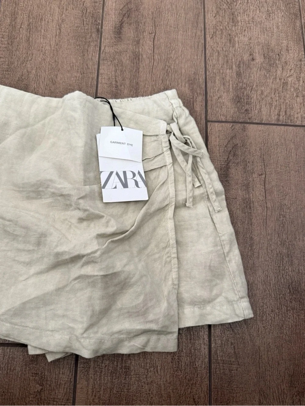 Zara Girl’s Skort (Skirt / Shorts) Tan Size 9